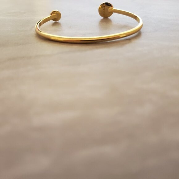 ✨ Stella and Dot Rhinestone Crystal Pave Gold Disk Cuff Bracelet Minimalist ✨ - Picture 5 of 9